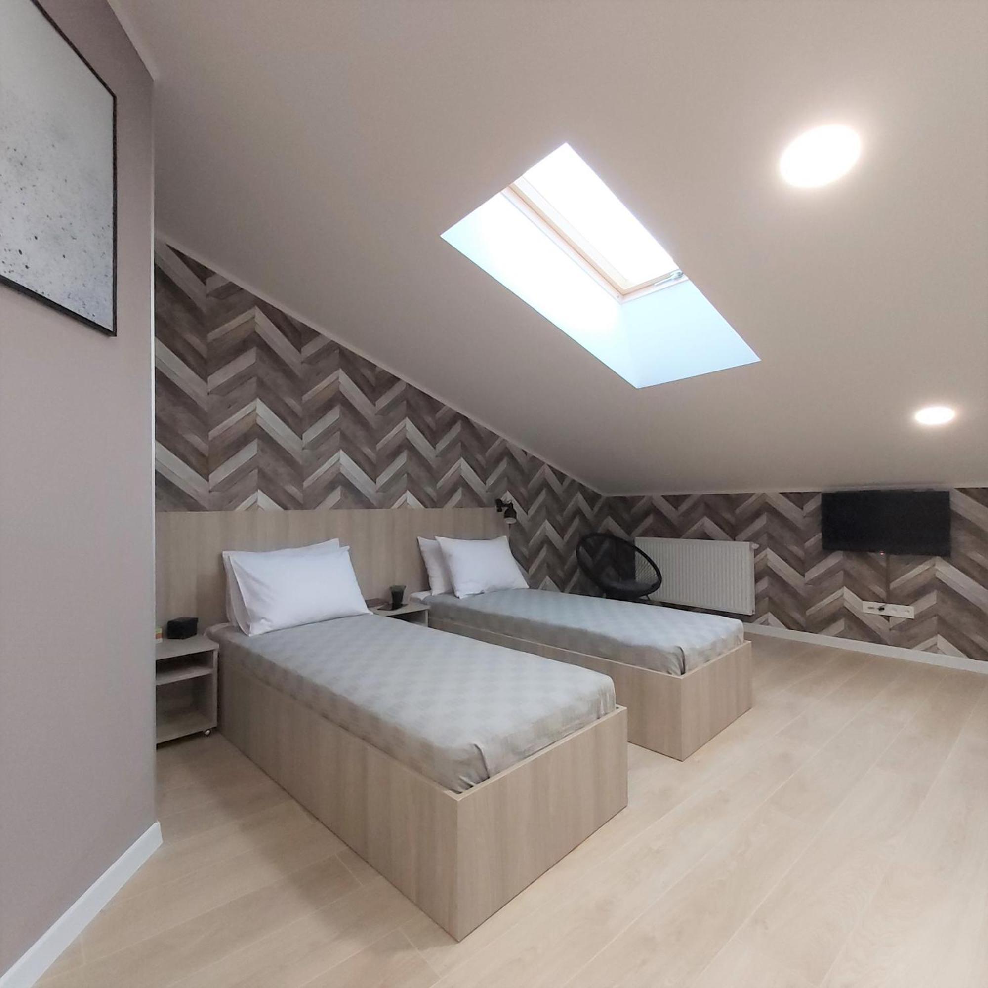 Modern Apartments In The Old City Lviv Ngoại thất bức ảnh